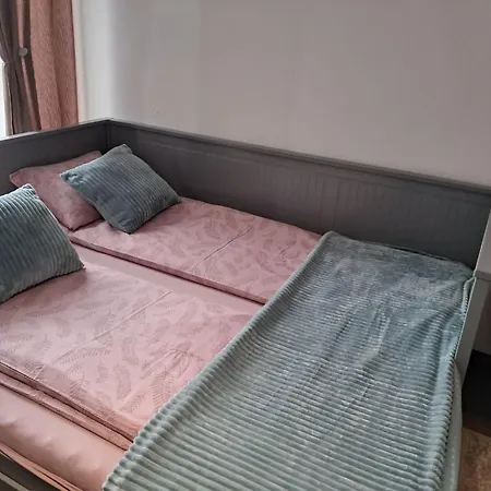 Yellow Moon Borovi Divčibare