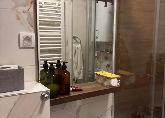 Yellow Moon Borovi Divčibare